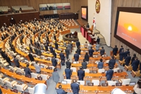 대정부질문 첫날…'대북송금 의혹 vs 천공 개입 논란' 충돌 전망