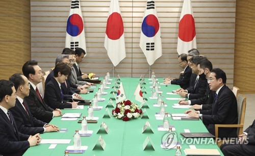 ［速報］韓日首脳会談終了　まもなく共同会見