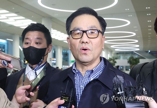 '계엄문건' 조현천 구속영장…직권남용·정치관여 혐의