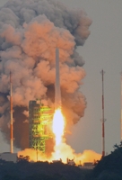 (5th LD) S. Korea launches space rocket Nuri following delay