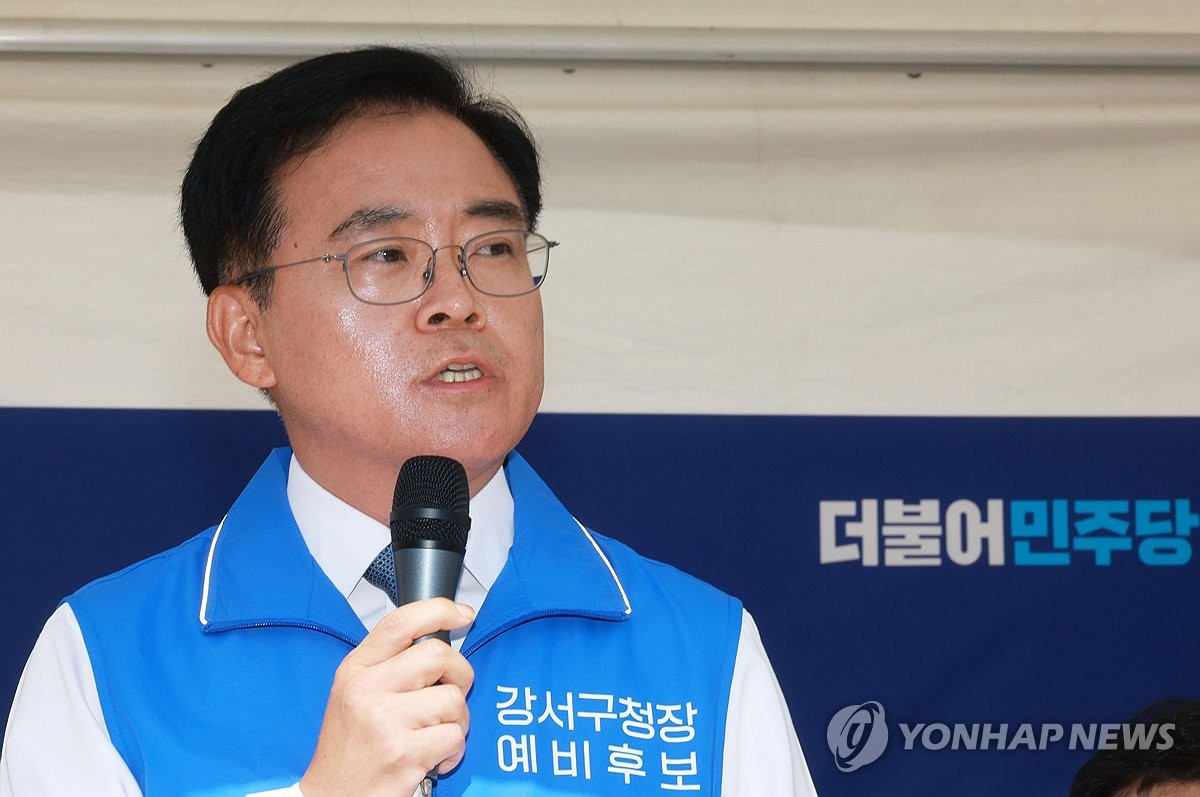 與 강서구청장 보선 후보 김태우…민주당 심판 vs 해괴한 작태(종합2보) | 연합뉴스
