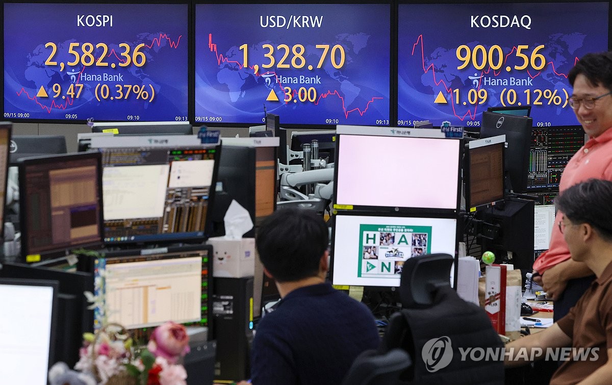 韓国総合株価指数が反落　１．０２％安