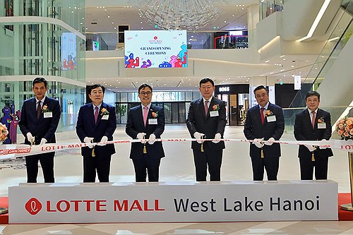ベトナム最大級の商業施設　グランドオープン
