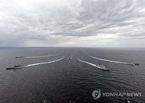 Séoul et Washington mènent un exercice naval conjoint dans la mer de l'Est