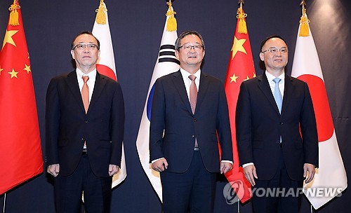韓中日高官がソウルで協議　年内の首脳会談推進