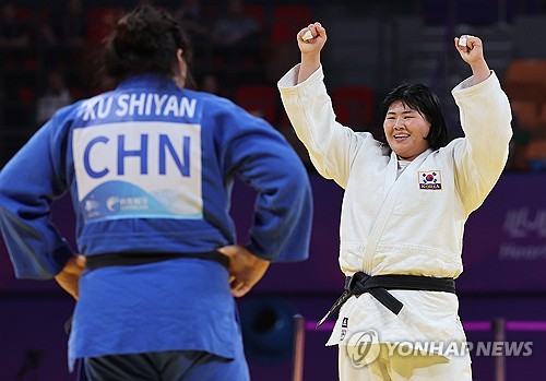 (LEAD) (Asiad) Kim Ha-yun captures S. Korea's first judo gold in Hangzhou