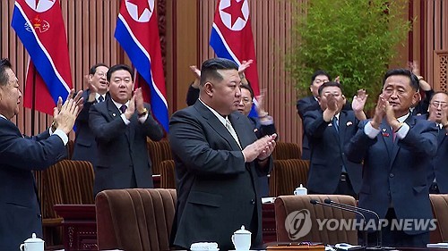 북, 핵무력정책 헌법에 명시…김정은 "반미연대 강화"