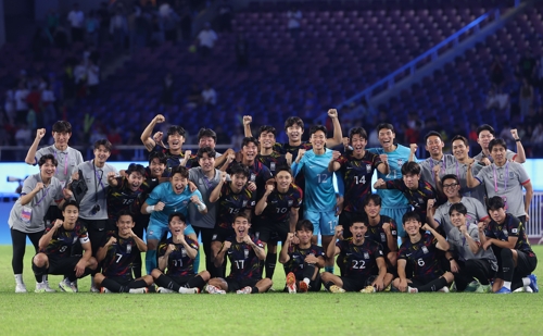كوريا الجنوبية تفوز على الصين لتتأهل إلى الدور نصف النهائي في كرة القدم للرجال