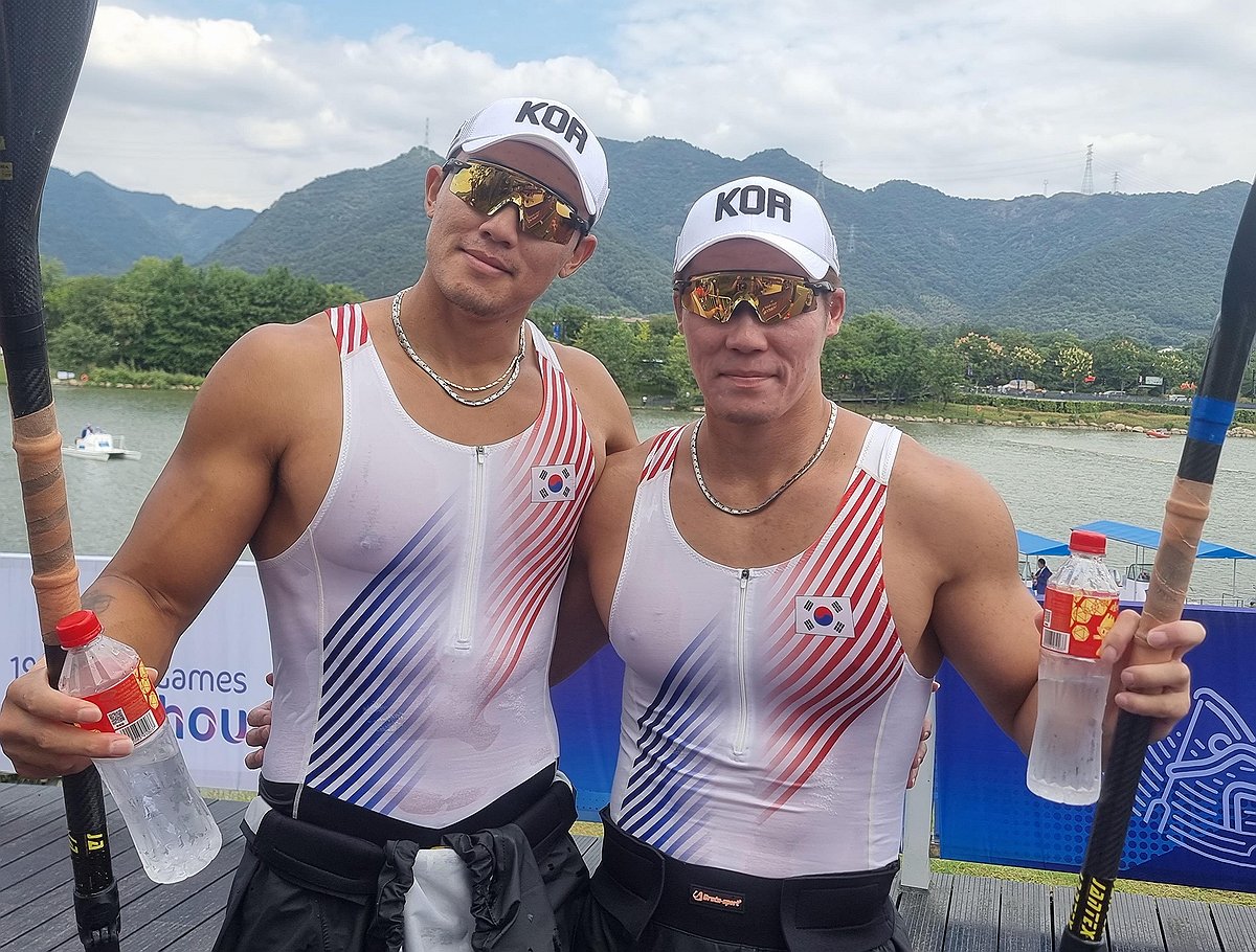 한국 카누 대회 첫 메달…은메달 획득