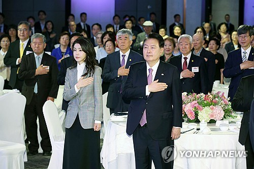 파독 근로 60주년 기념 오찬…"땀과 헌신 예우하고 기억하겠다" 