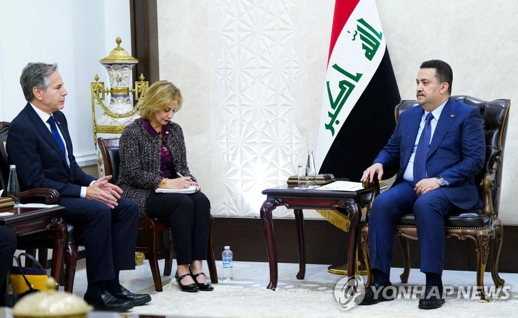 Secretário de Estado dos EUA, Blinken, reúne-se com o primeiro-ministro iraquiano