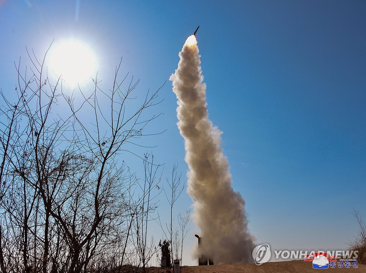 북한, 순항미사일 여러 발 서해상에서 발사