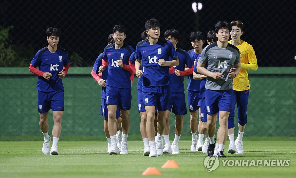 회복 훈련하는 한국 축구대표팀