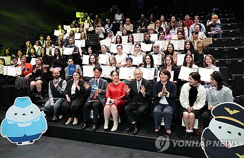 Foreign activists promoting Korean culture