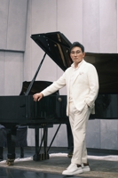 Singer Lee Seung-chul