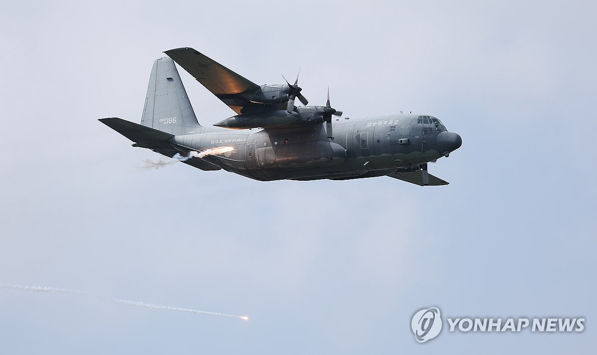 공군 수송기, 소통 착오로 JADIZ 침범…日전투기 출격
