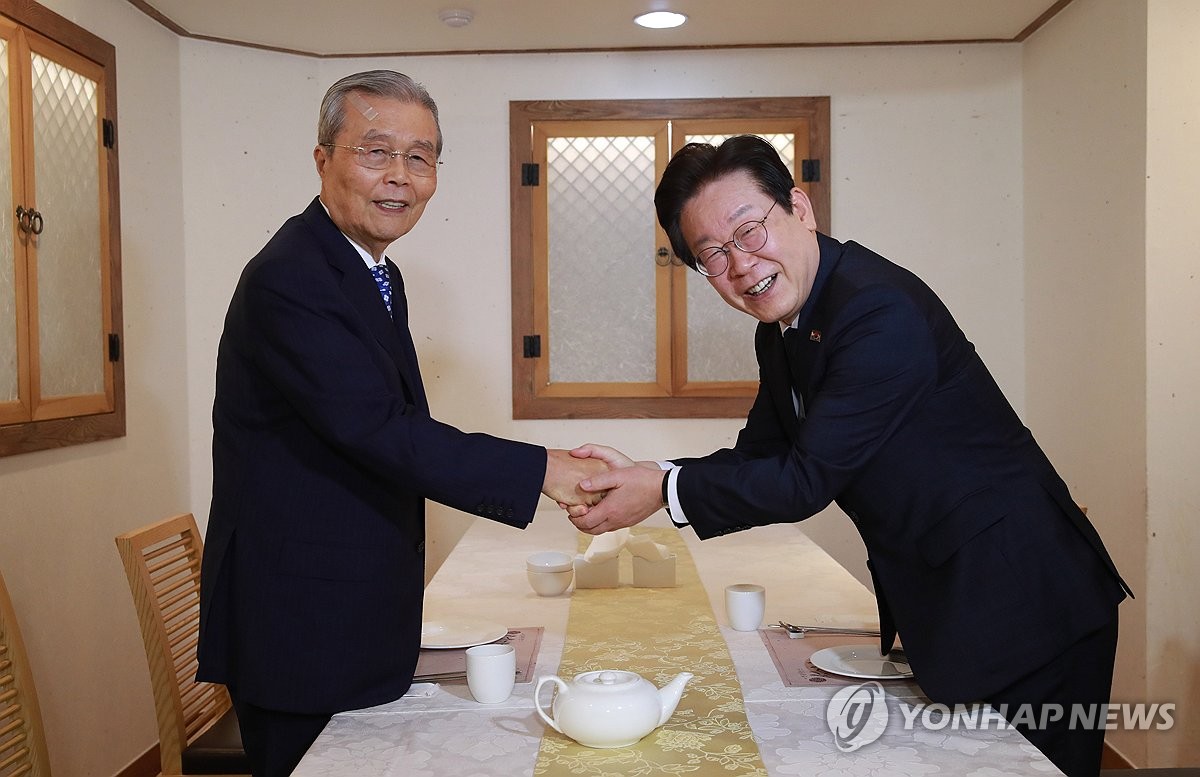 李대통령, 미국 특사로 김종인 검토…곧 발표할 듯