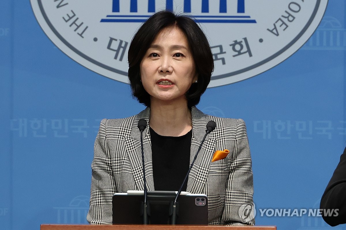 허은아 "이재명 중도보수 확장 시도 주의깊게 지켜봐…진심이길"