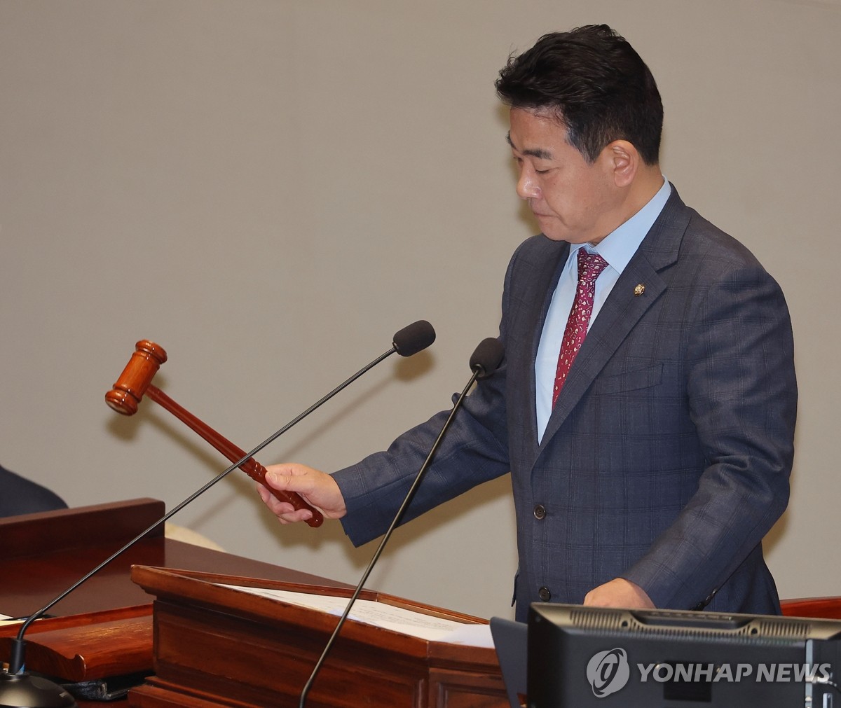 국회 예결위, 13.8조원 추경안 의결…곧 본회의 처리