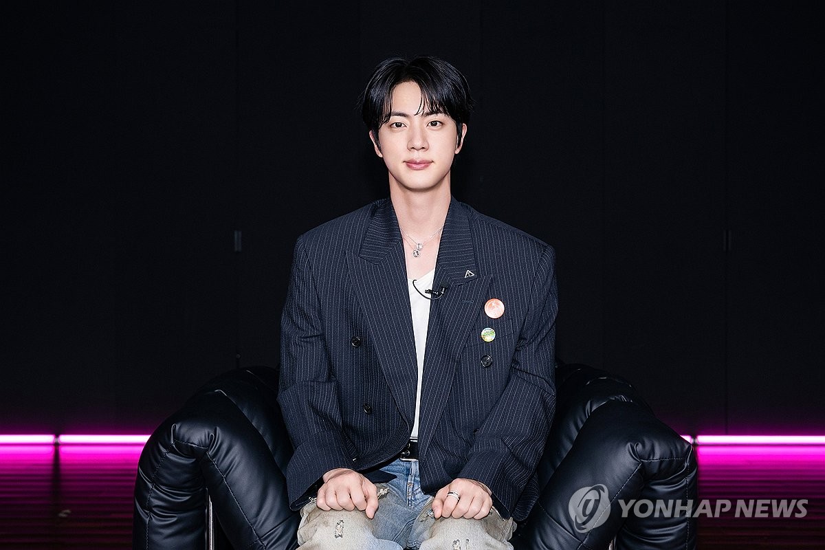 BTS 진, 오늘 