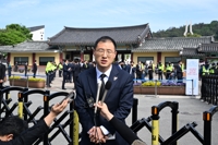 국힘 탈당 김상욱, 민주당 입당…"스스로 더 건강한 민주당돼야"