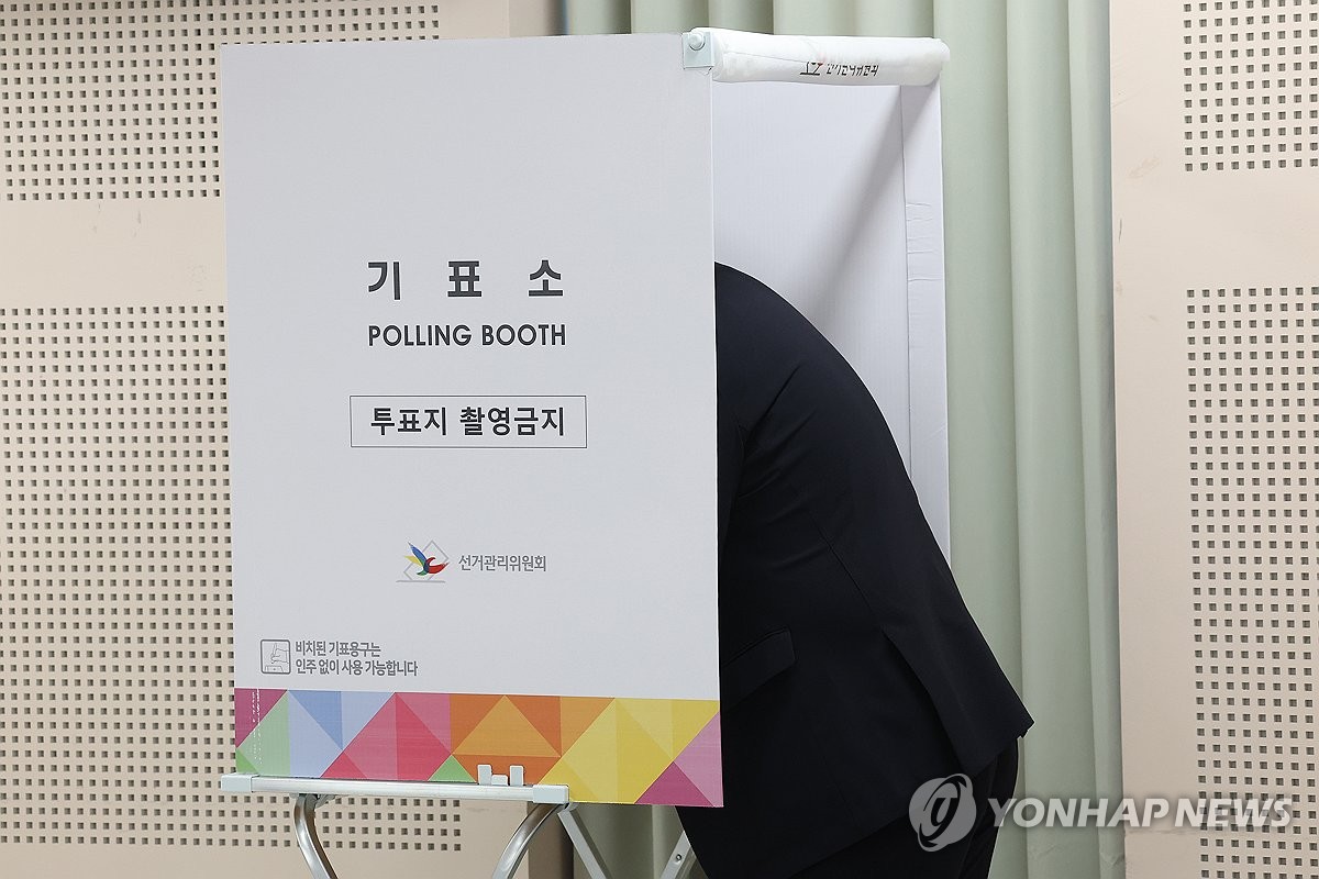 [사전투표] 경기북부서 투표소 소란·촬영 행위 6건 신고
