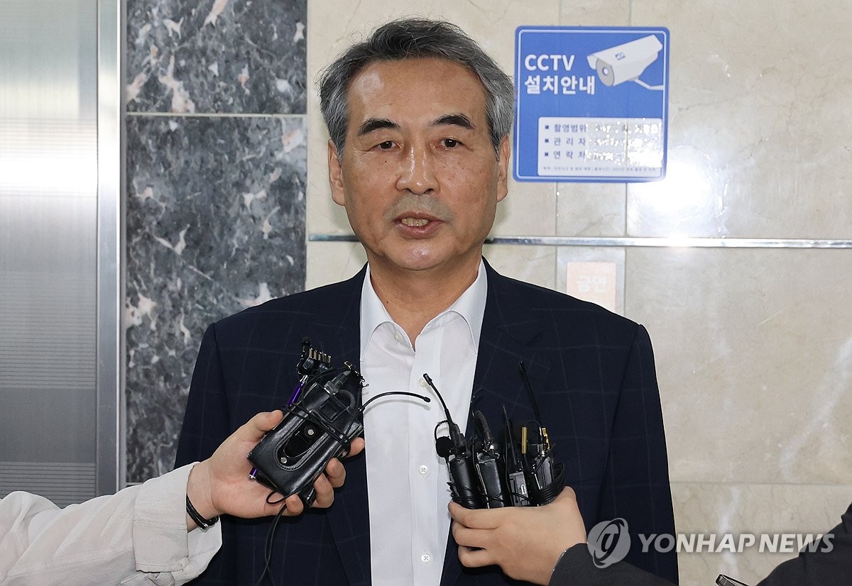 민중기 김건희 특검, 대통령실에 특별검사보 후보자 8명 추천