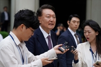 경찰, 오늘 3차 소환통보 사실상 '최후통첩'…尹 불응 방침