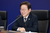 李대통령 "SNS 외교 메시지, 상대국 언어 병기하라" 지시