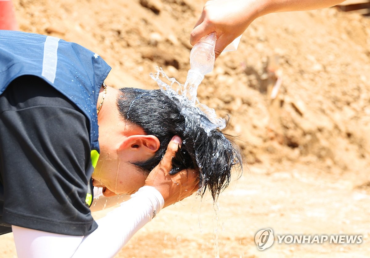 [날씨] 일요일도 덥다…한낮 서울 33도, 대구·강릉 36도