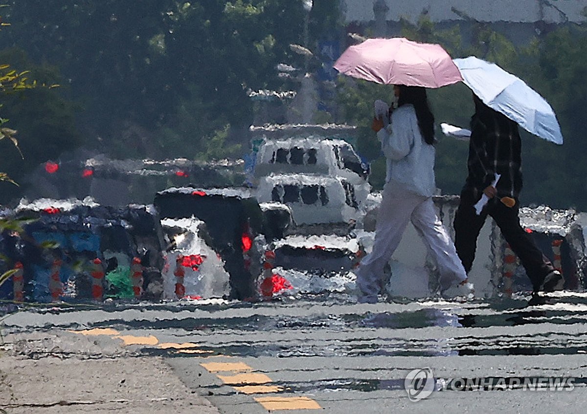 대전·세종·충남 가끔 구름 많고 더워…낮 최고 34도