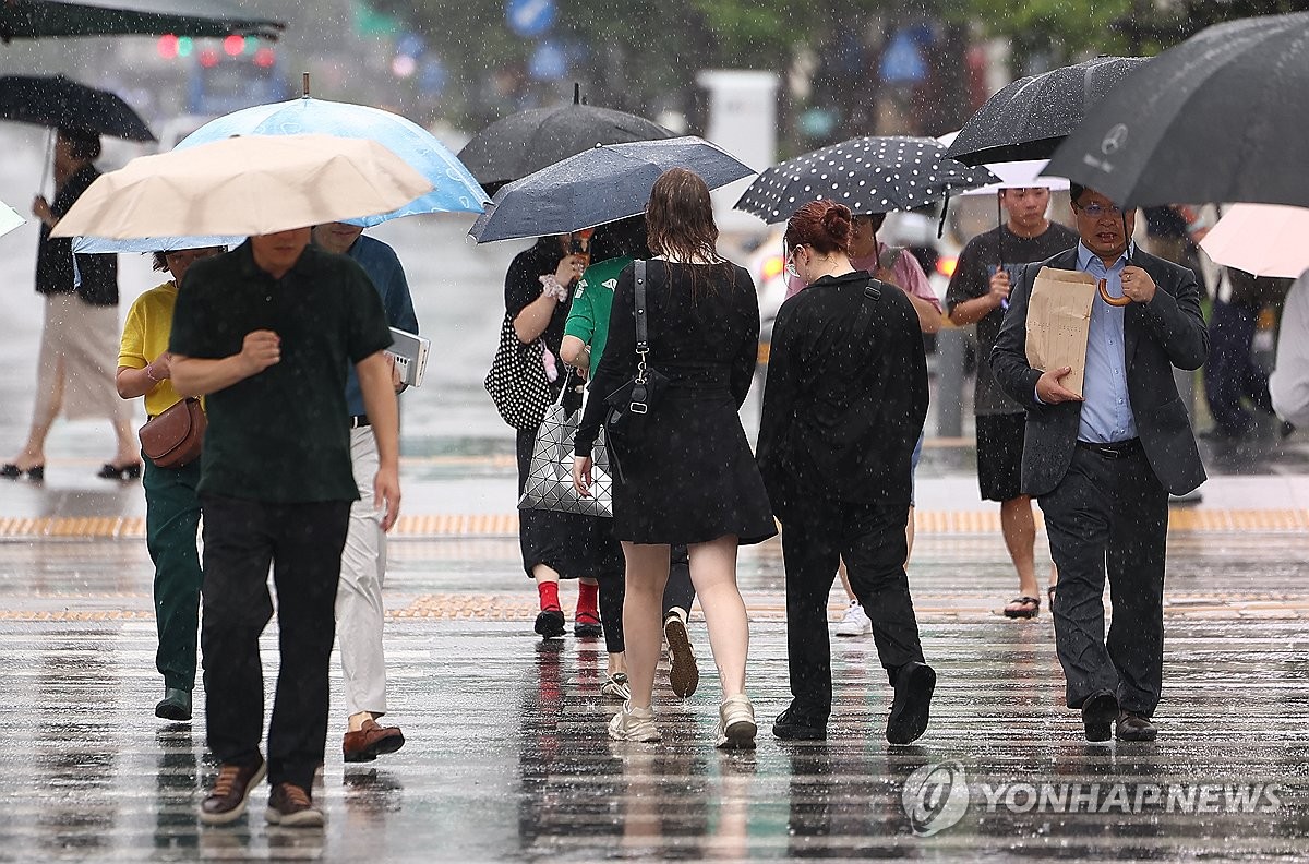 중부·전라권 최대 150∼200㎜ 비 예상…중대본 1단계 가동