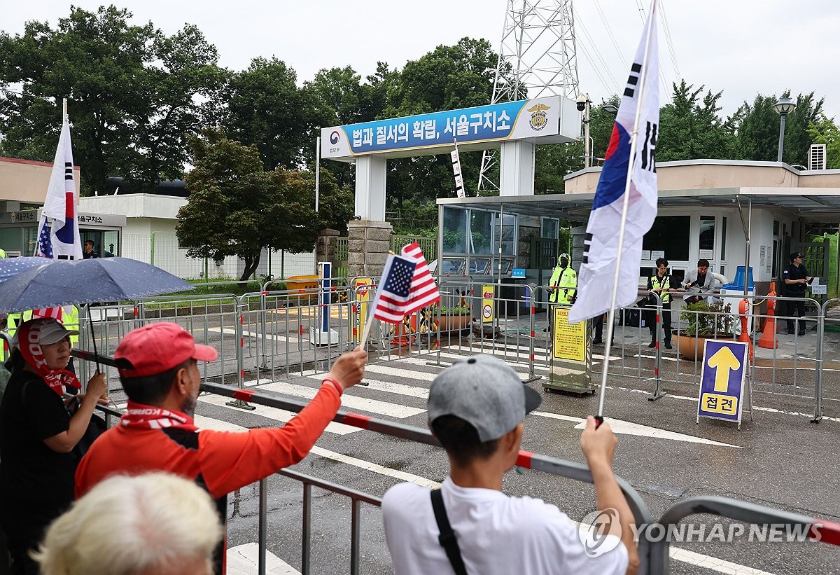 내란특검, '정치 탄압 수사' 尹 주장에 "논박할 가치 없다" 관련 이미지2