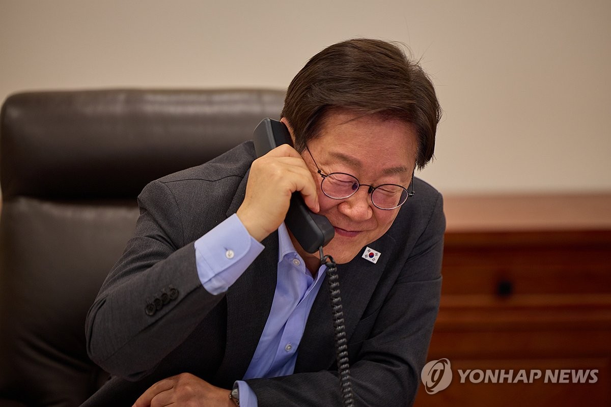 李대통령, 독일 총리와 통화…"실질 협력 지속 모색"