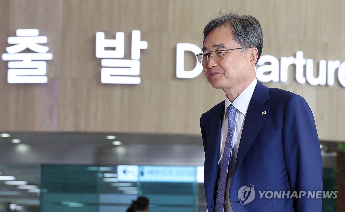 조현, 日 이어 美 방문에 "한일관계·한미일 협력 업그…