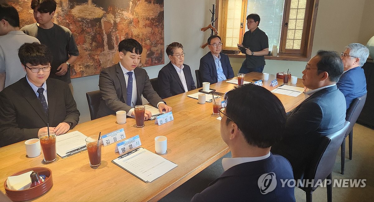 의협 "전공의 복귀안 아쉽지만 긍정 평가…전향적 지원 기대"