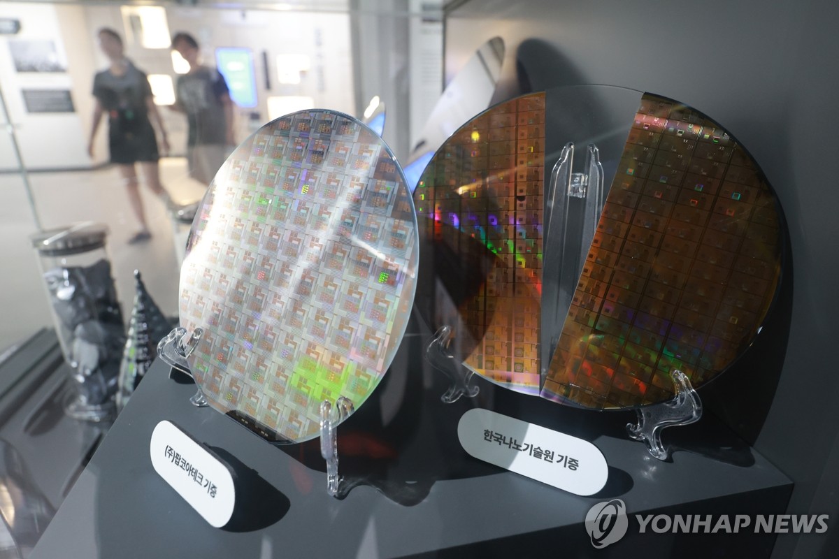 "반도체보다 스마트폰·PC 등 전자기기 美관세가 더 우려"