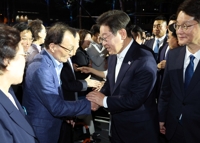 李대통령, 민주평통 수석부의장에 이해찬 前총리 임명