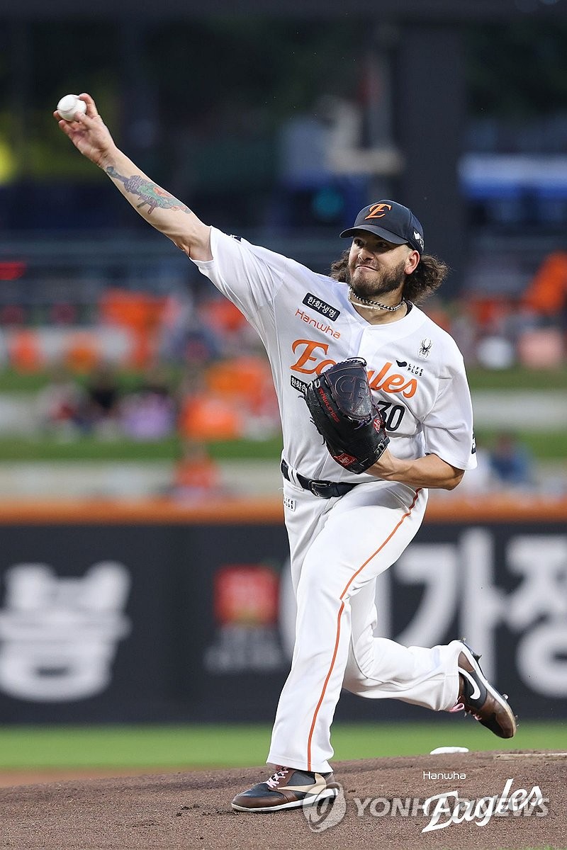 한화 폰세, 프로야구 한 시즌 최다 탈삼진 226개 신기록 달성