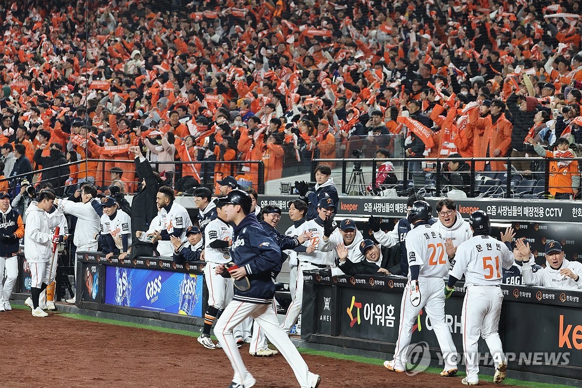 프로야구 포스트시즌 37경기 연속 매진…KS 21경기 연속 만원